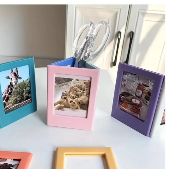 6 Pack Colorful Magnetic Picture Frames - 2x3 - Picture 3 of 5